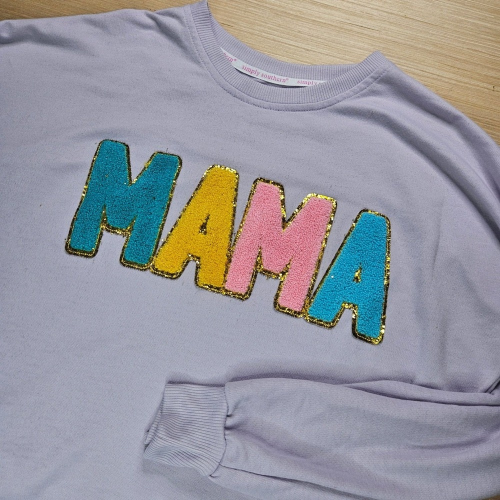 Simply Southern Mama Sweatshirt Lavender‎ Pullover Crewneck S Applique Letters